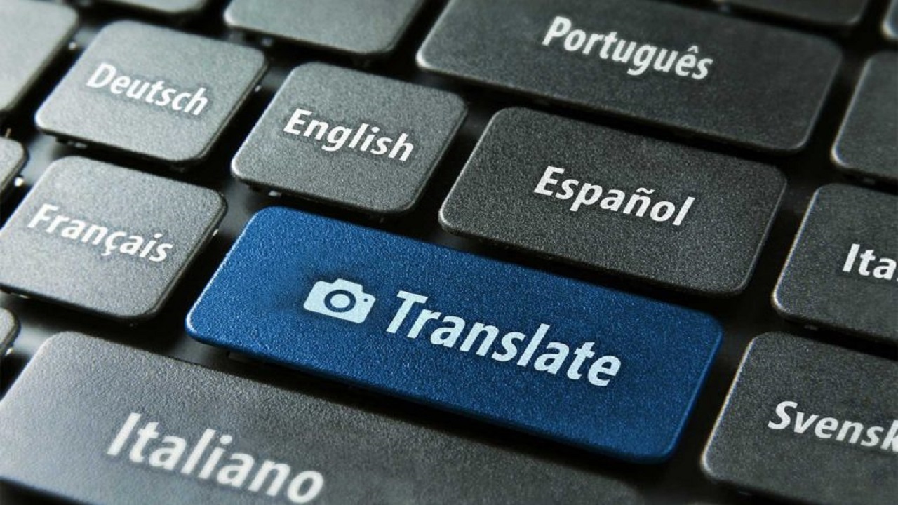 تنها به انجمن‌های ادبی خاص توجه نشود