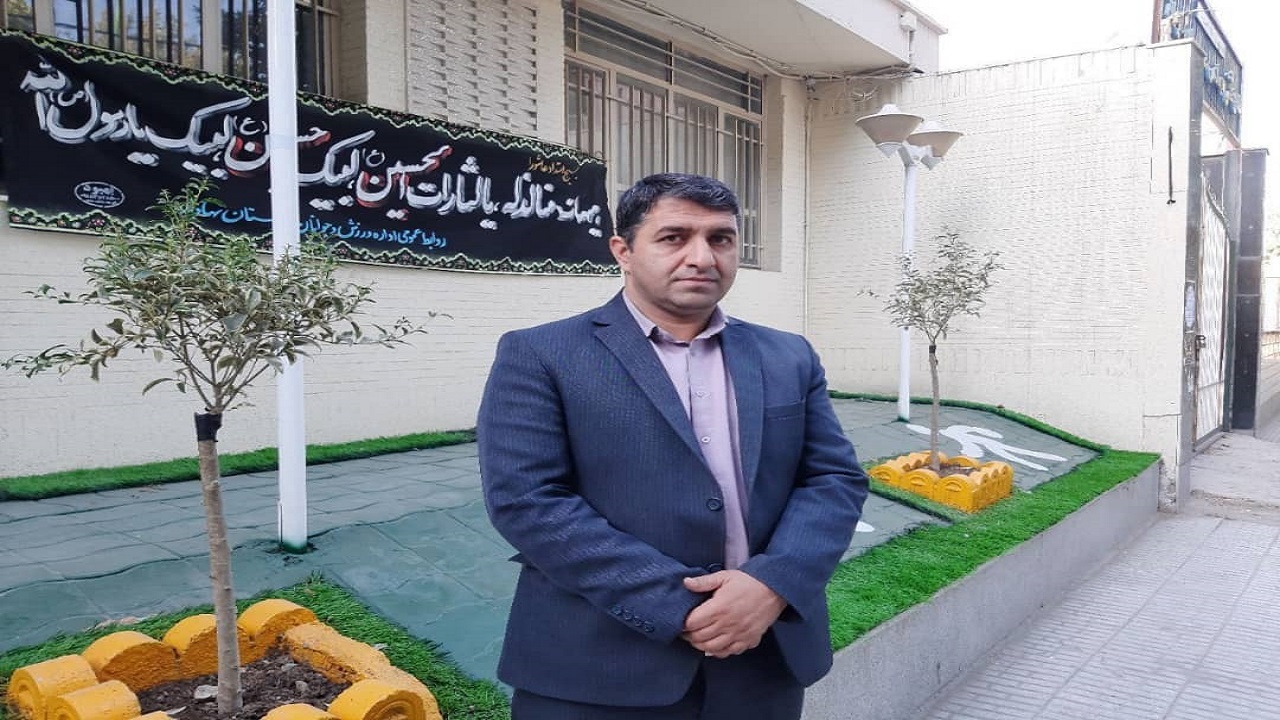 استقرارتیم واکسیناسیون در اداره ورزش و جوانان نهاوند