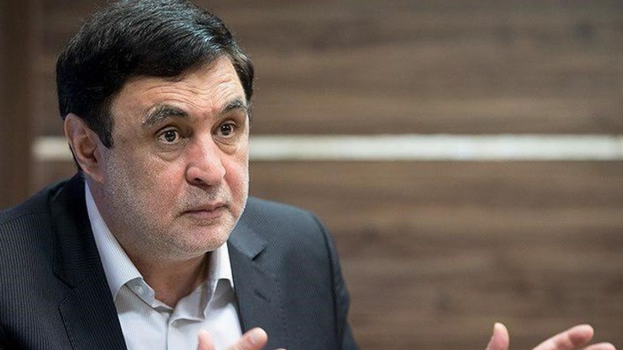دولت روحانی هم شامل برخی از افراد بود که در کار خود خبره و دلسوز بودند