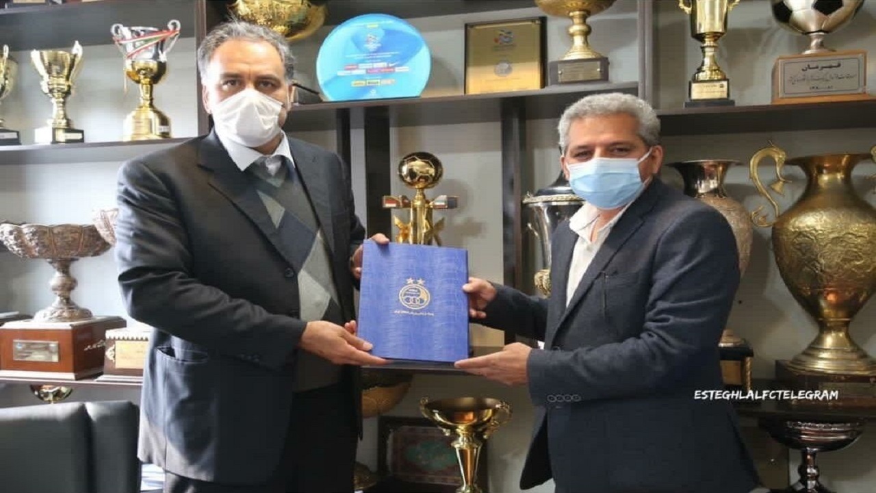 فریادشیران: شماره تماس‌های مدیران استقلال را در فضای مجازی پخش کرده اند