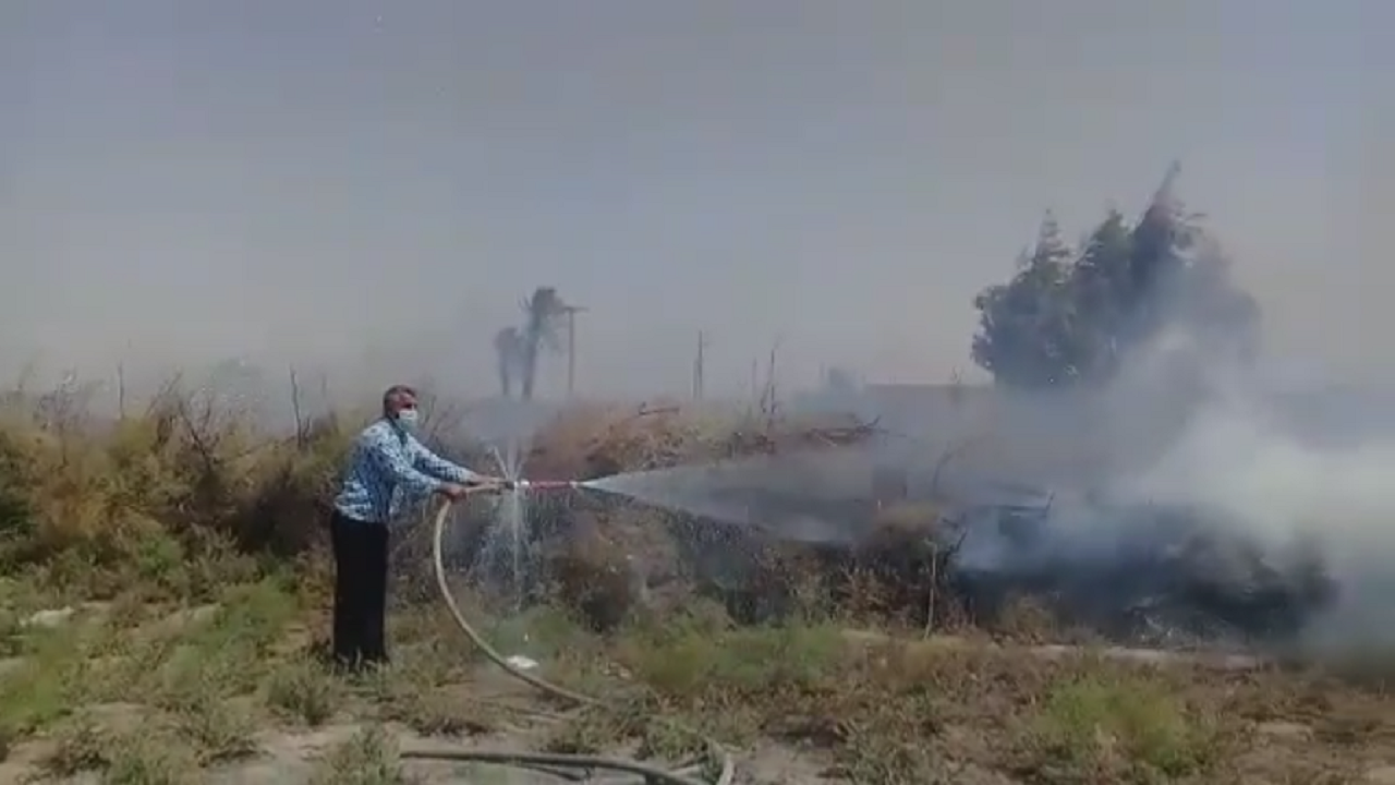 کمبود و فرسودگی تجهیزات آتش نشانی مردم را به میدان آورد + فیلم