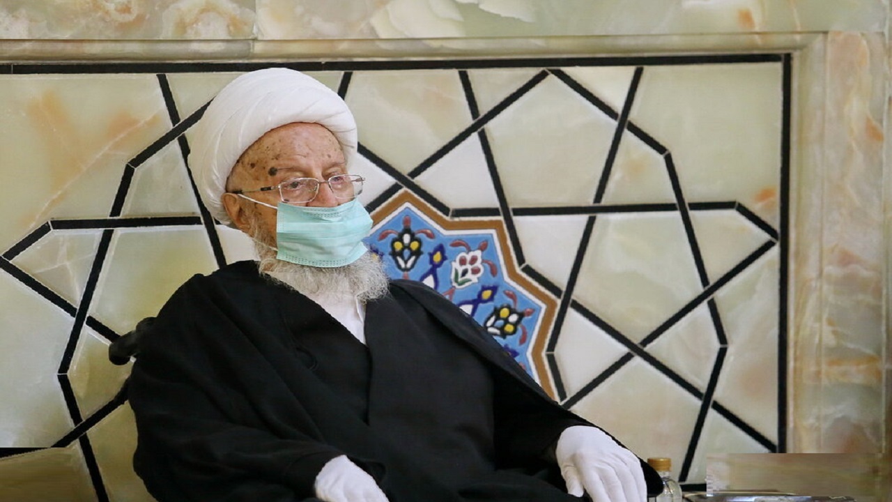 آیت‌الله مکارم از رهبر انقلاب، مراجع تقلید، علما و عموم مردم قدردانی کرد