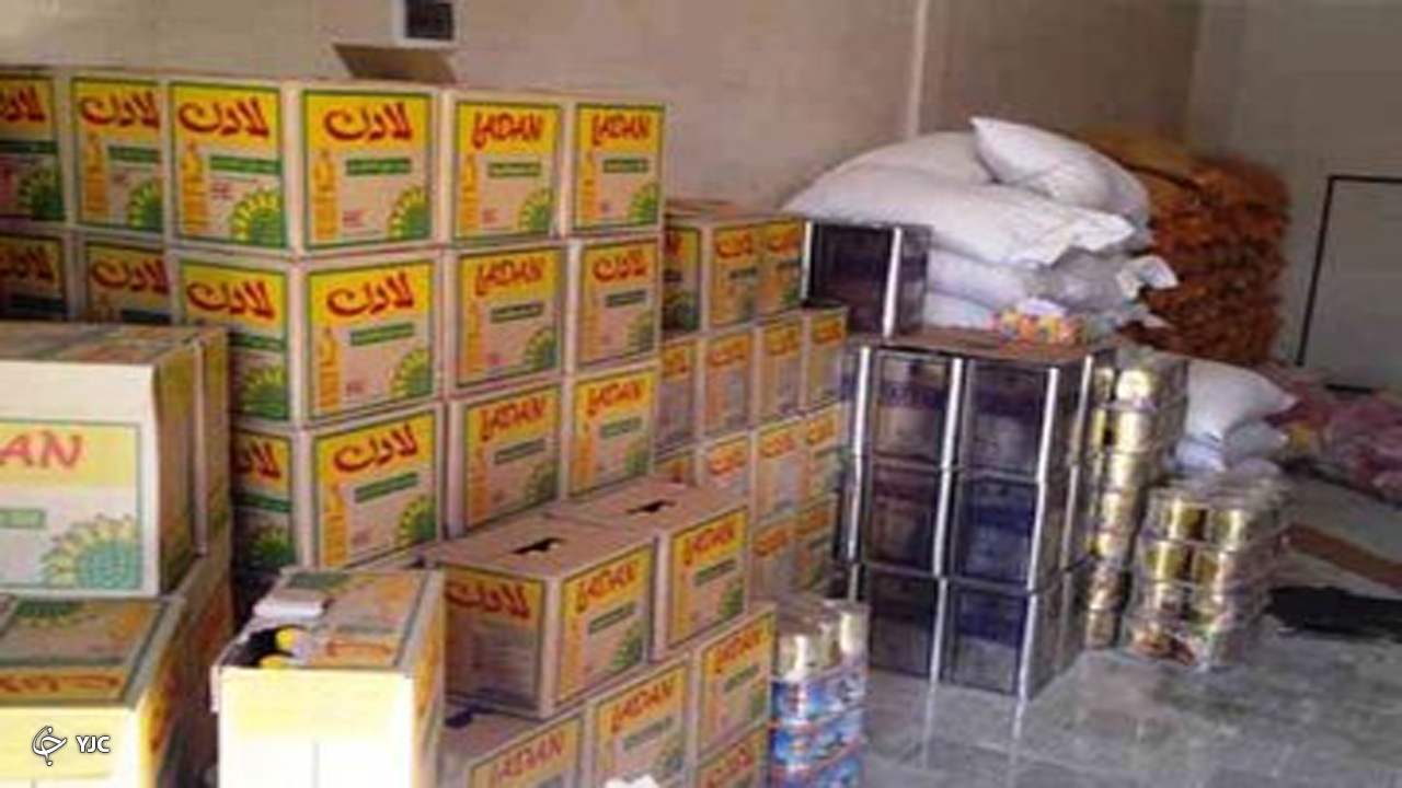 توزیع بیش از هزار و ۴۰۰ تن کالای اساسی در مهاباد