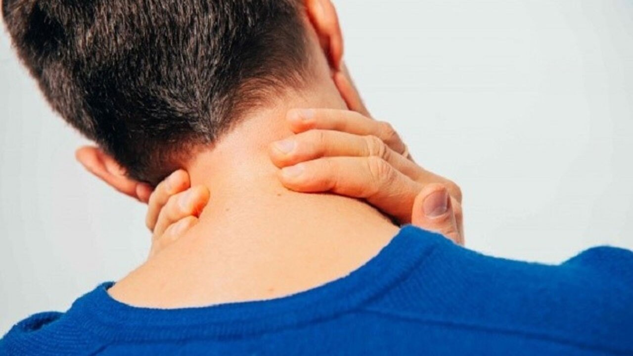 آموزش تمرینات ورزشی گردن + فیلم