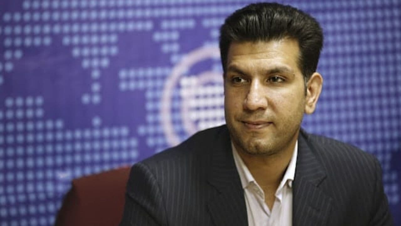 پاکدل برای حل مشکل مربی تیم ملی بانوان راهی اردن می‌شود