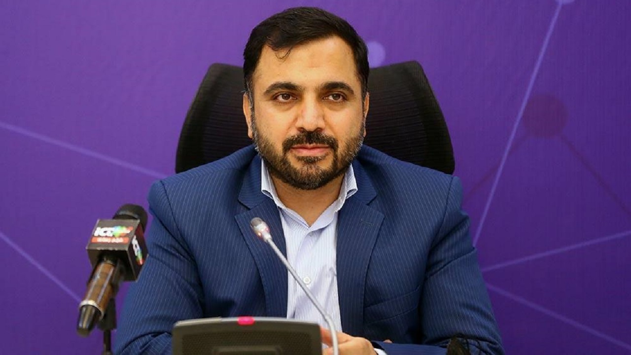 موبایل  ایرانی توان رقابت با گوشی خارجی را دارد