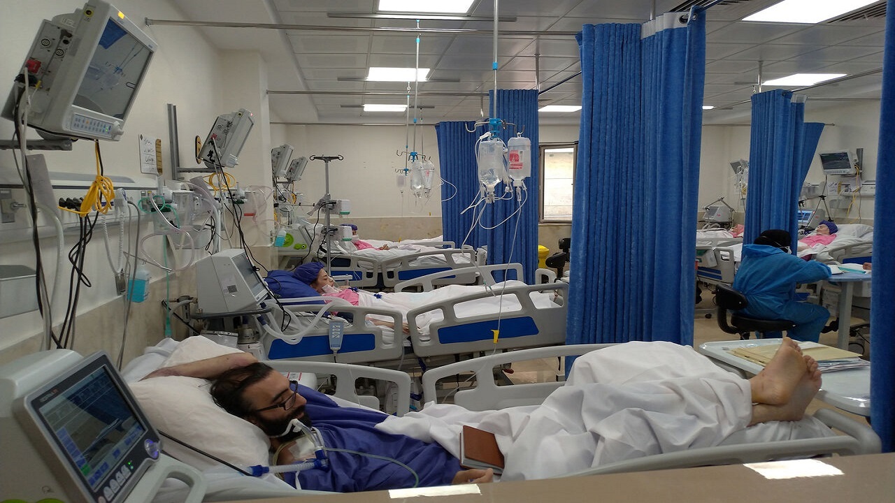 کاهش تعداد بستری شدگان روزانه کرونا در خراسان رضوی