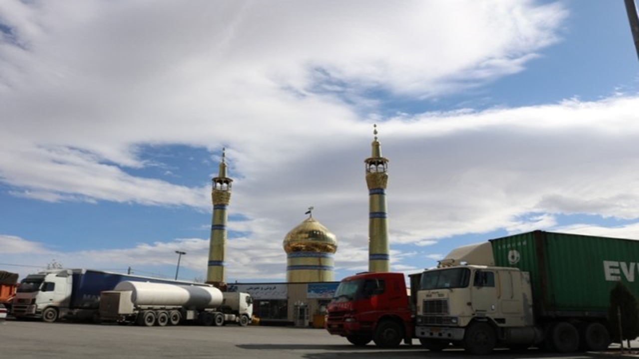 وجود ۴۶ مجتمع خدماتی رفاهی بین راهی در استان کرمان
