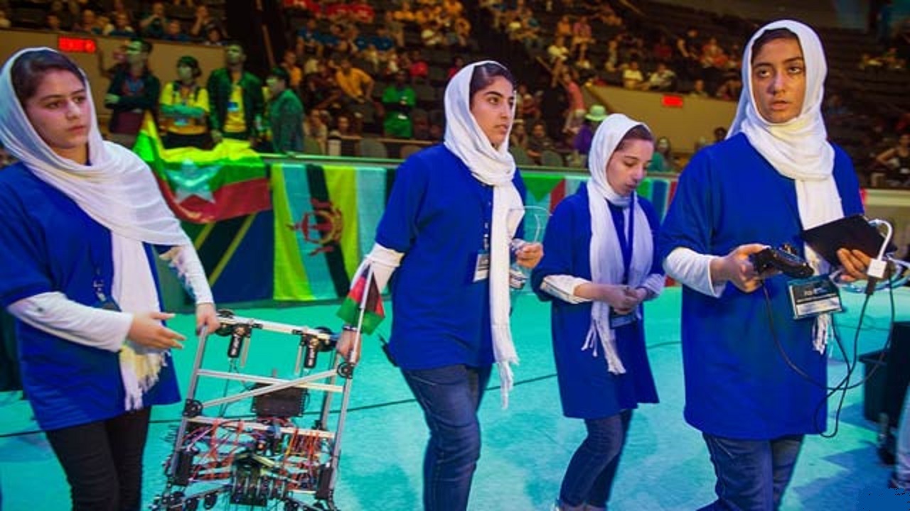 پناهندگی اعضای تیم رباتیک دختران افغانستان به مکزیک