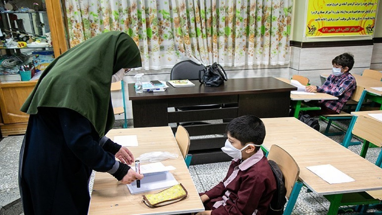 کار خیر معلمان بافقی در تابستان