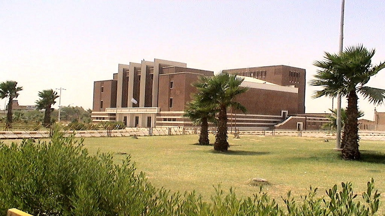 بهسازی بوستان های آبادان در دست اقدام است