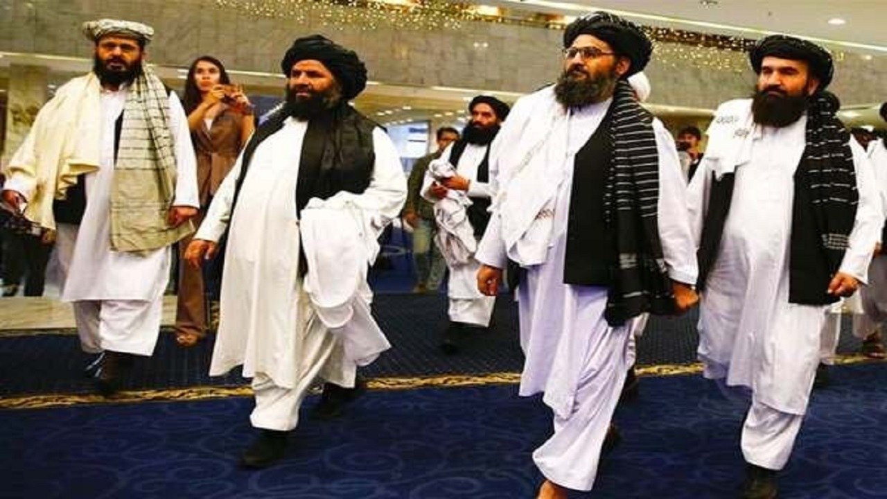 پاکستان در مورد کشور افغان ها نظر ندهد