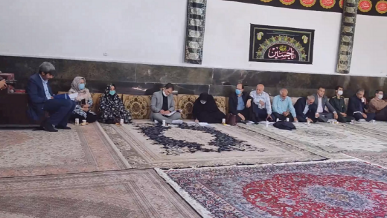 برپایی میز خدمت در تعدادی از روستا‌های طارم سفلی