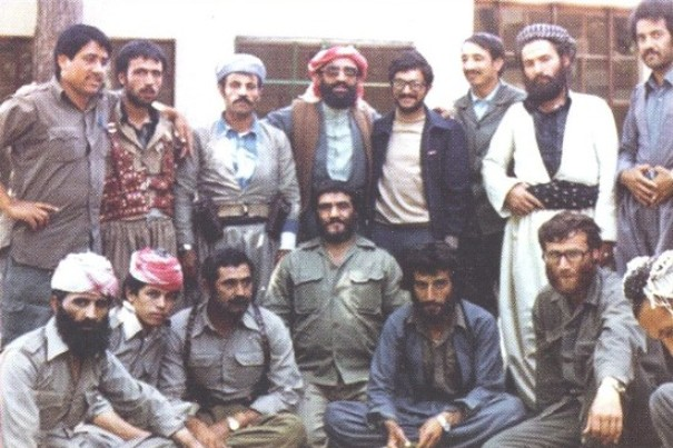 دفاع در کردستان همچنان باقی است/ نقش کُرد&zwnj;ها در دفاع مقدس به روایت رهبری