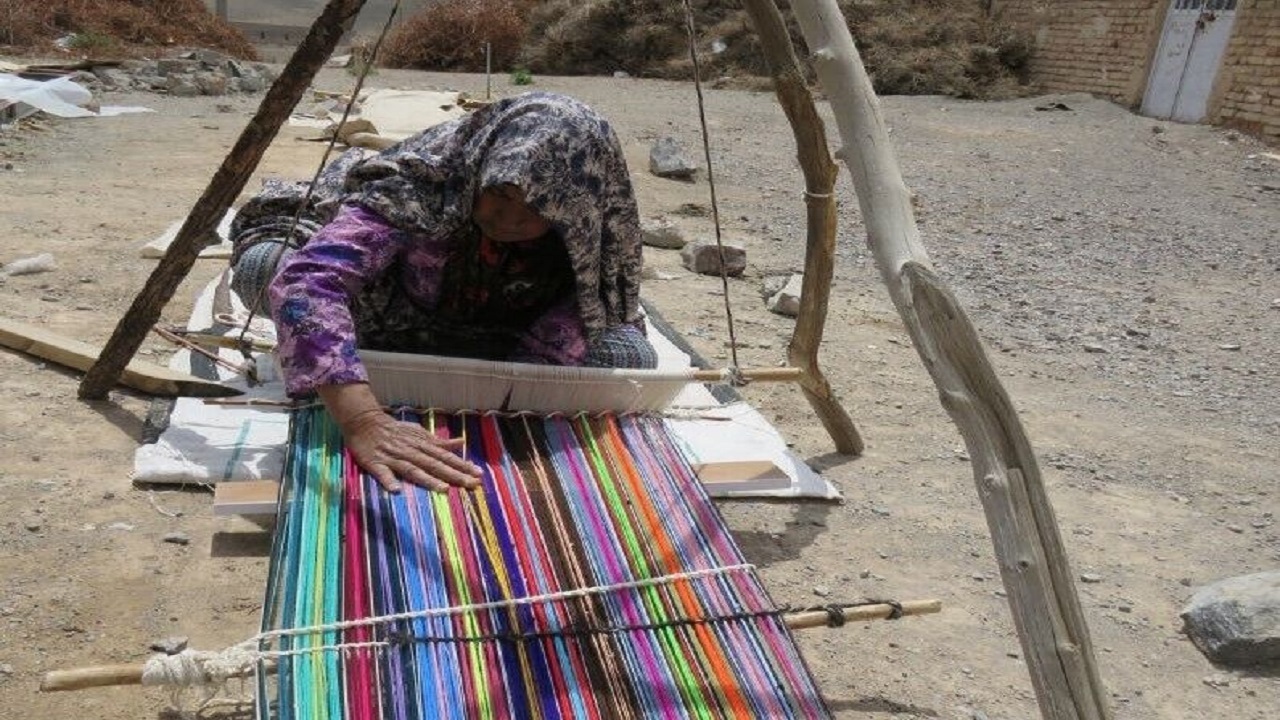 جاجیم بافی