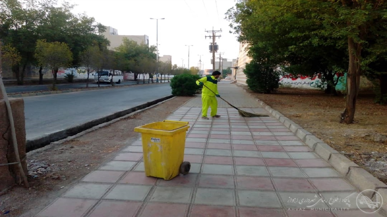 طرح پاک‌سازی محلات منطقه پنج اجرا شد