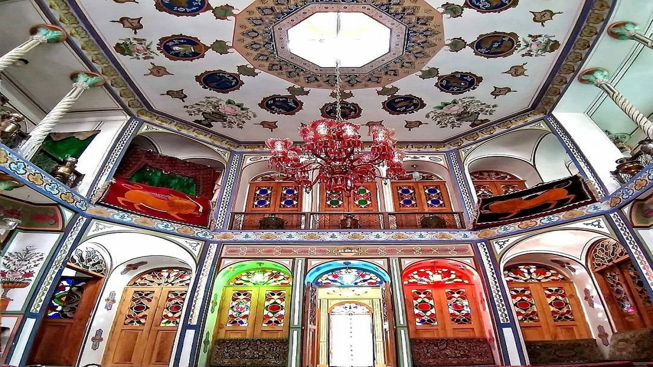 سیری در خانه تاریخی ملاباشی به روایت تصاویر