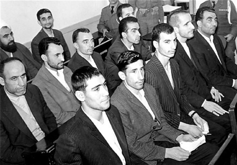 برشی کوتاه از زندگی یک امانت‌فروش انقلابی