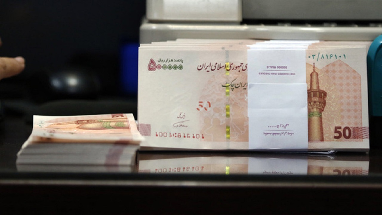 حمایت دولت از اصنافی که از کرونا زخم خورده اند/ بازاری‌ها از وام کرونا استقبال نکردند!