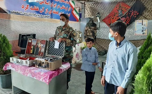 نمایشگاه ادوات نظامی