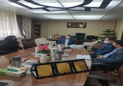 تقدیر رئیس کانون وکلای کرمانشاه از رئیس دانشگاه علوم پزشکی/ارائه خدمات حقوقی تلفنی و حضوری رایگان به مدافعان سلامت