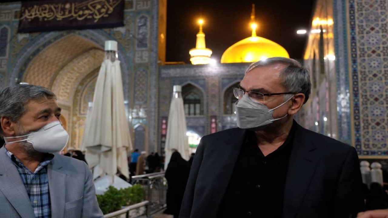 تقدیر وزیر بهداشت از اقدامات آستان قدس رضوی در مقابله با کرونا