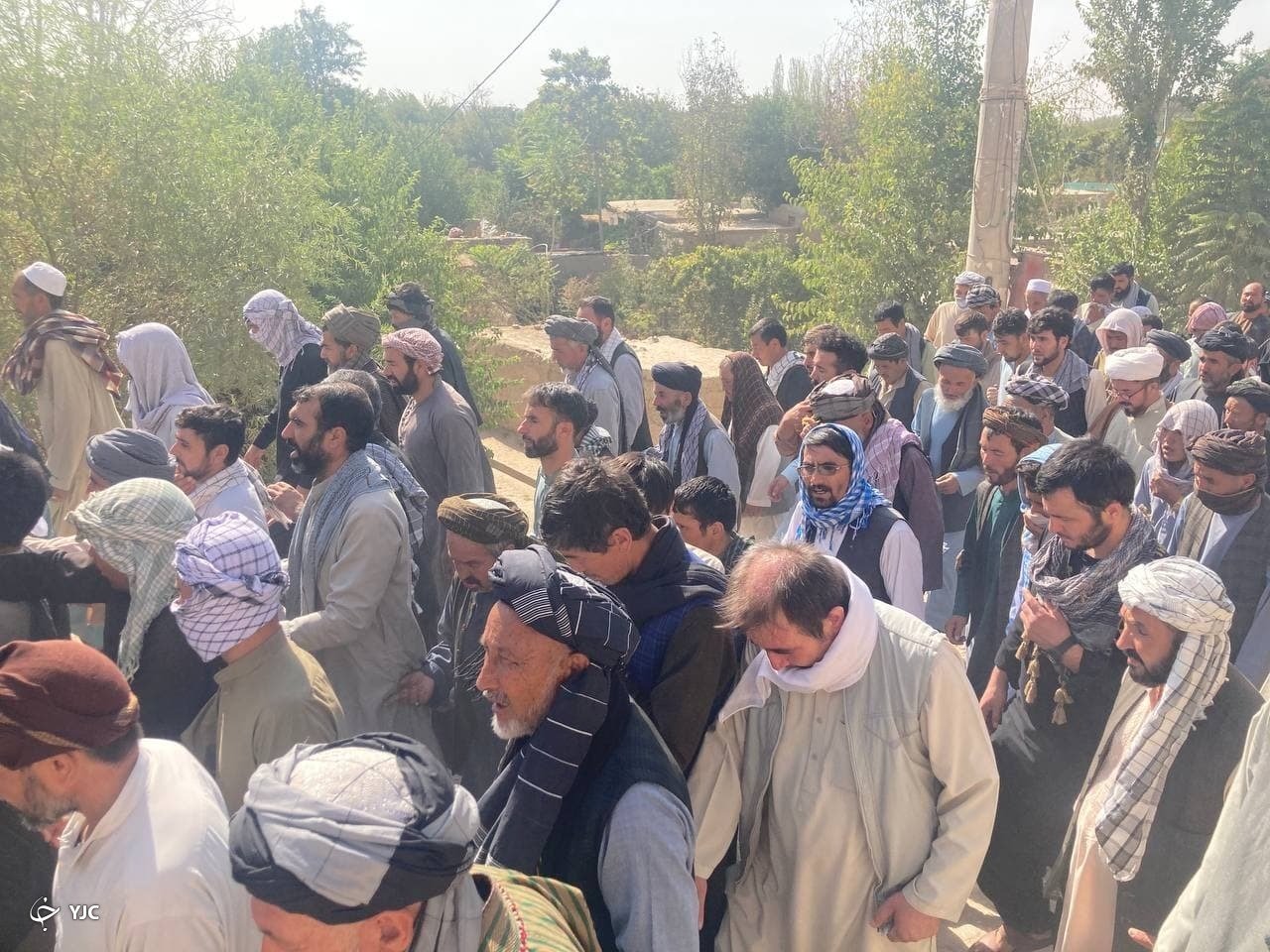 گزارش تصویری از مراسم تشییع پیکر آیت الله عالمی بلخابی