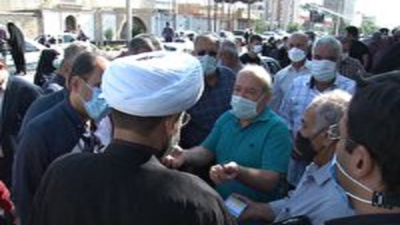 بررسی مشکلات واکسیناسیون کرونا در شاهرود با حضور دادستان