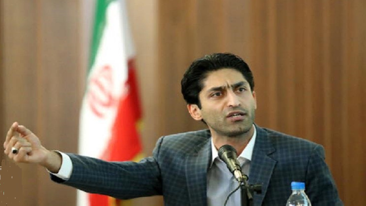 در نظام انتخاباتی ما احزاب جای روشنی ندارند/ عناوین هرچقدر کلی‌تر باشند از شفافیت به دور هستند