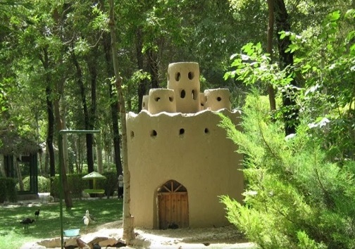 ممنوعیت نگه داری از پرندگان شکاری در باغ پرندگان