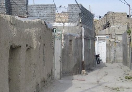 زندگی زیر سقف های لرزان در هرمزگان