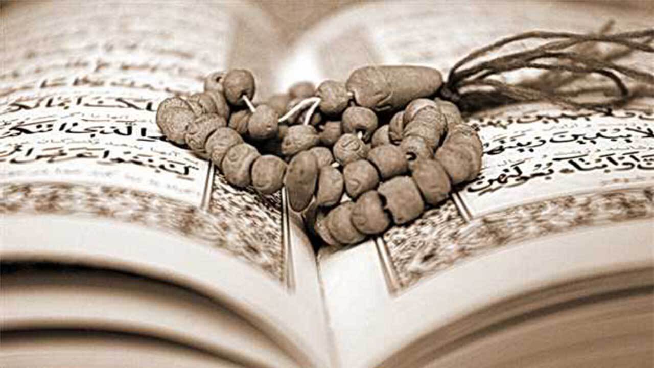 نظر آیت الله نوری همدانی در مورد استخاره تلفنی