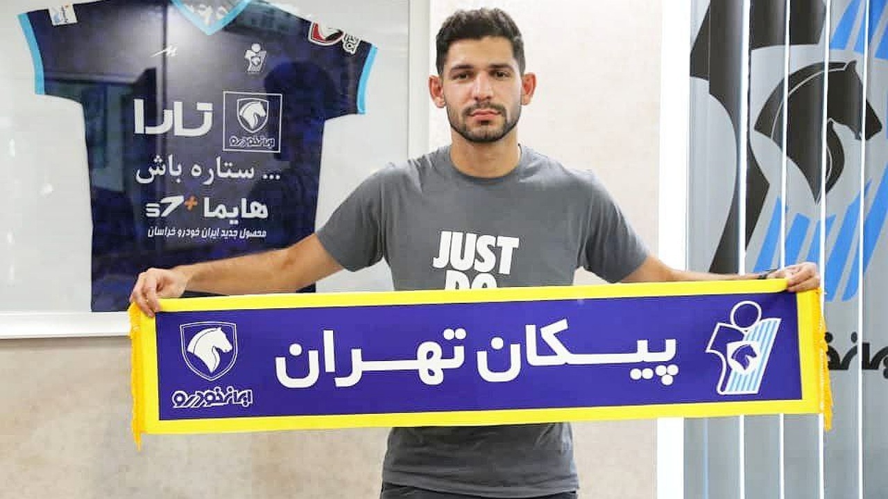 مدافع بادران در جمع شاگردان مجتبی حسینی