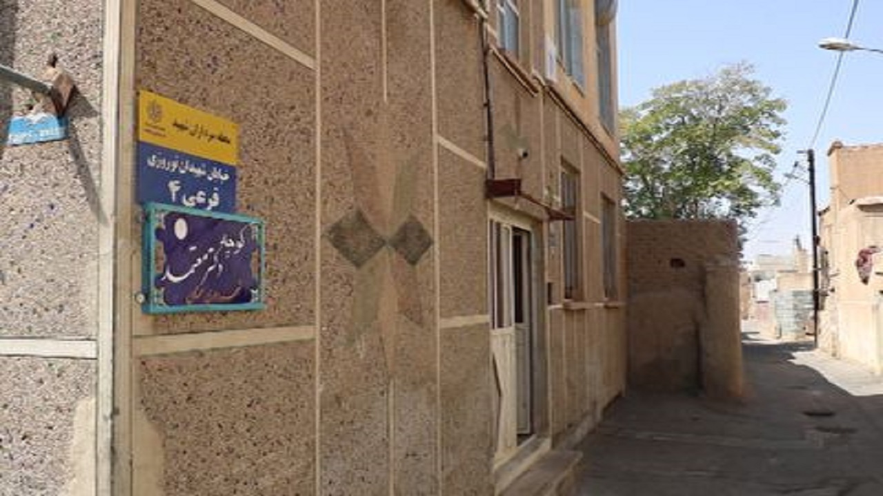 نصب تابلو‌های هوشمند در گذر‌های تاریخی سمنان