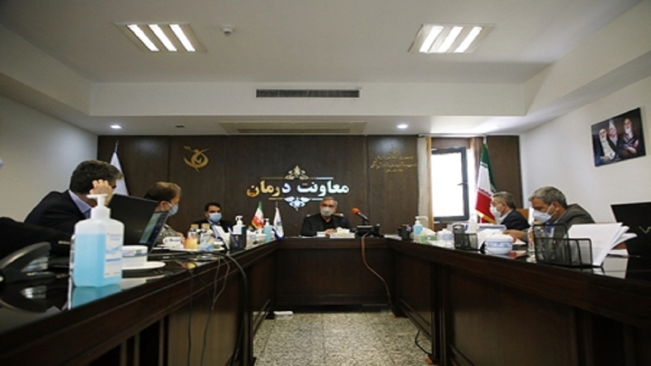 تاکید وزیر بهداشت بر انجام واکسیناسیون کرونا در اسرع وقت
