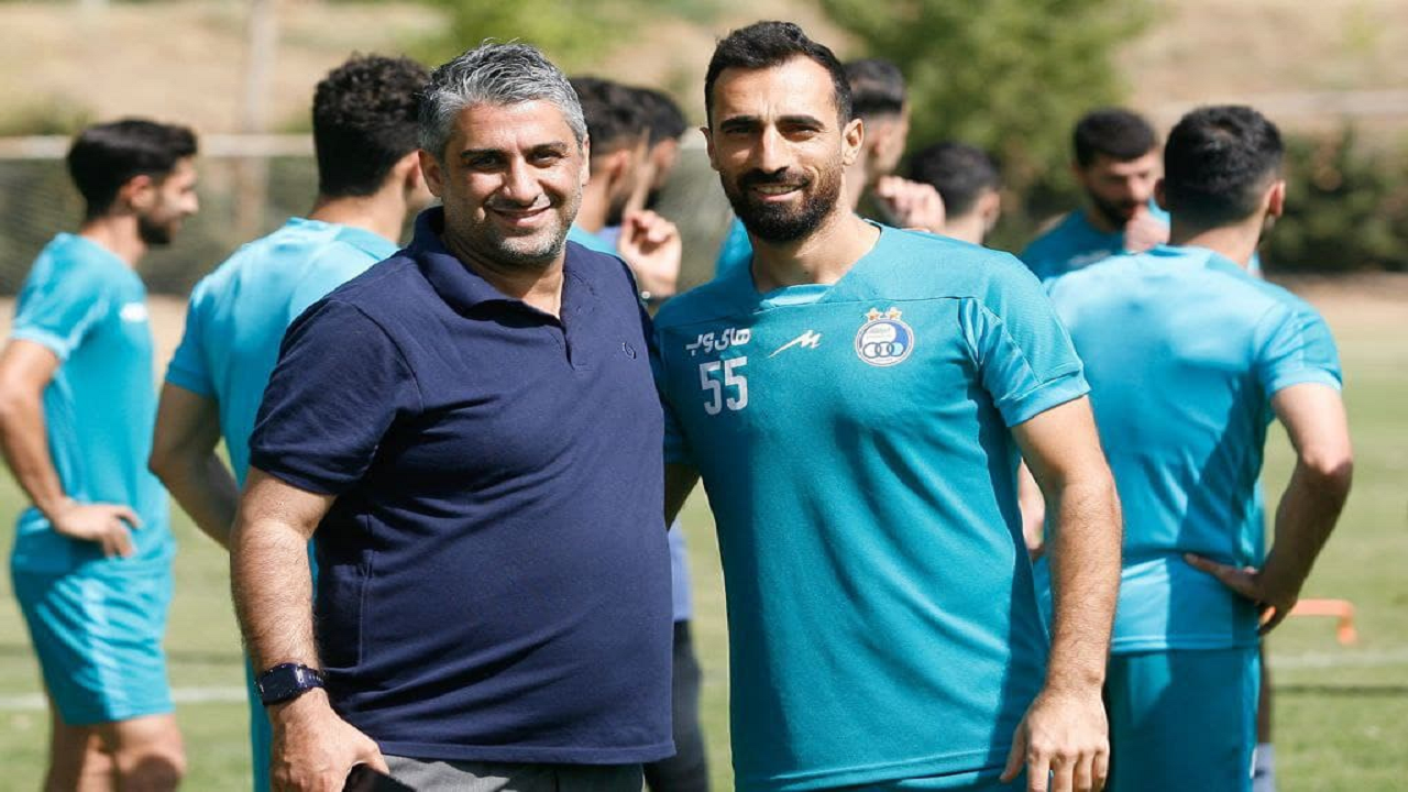 قاسمی نژاد: پوشیدن پیراهن استقلال ناب و خاص است