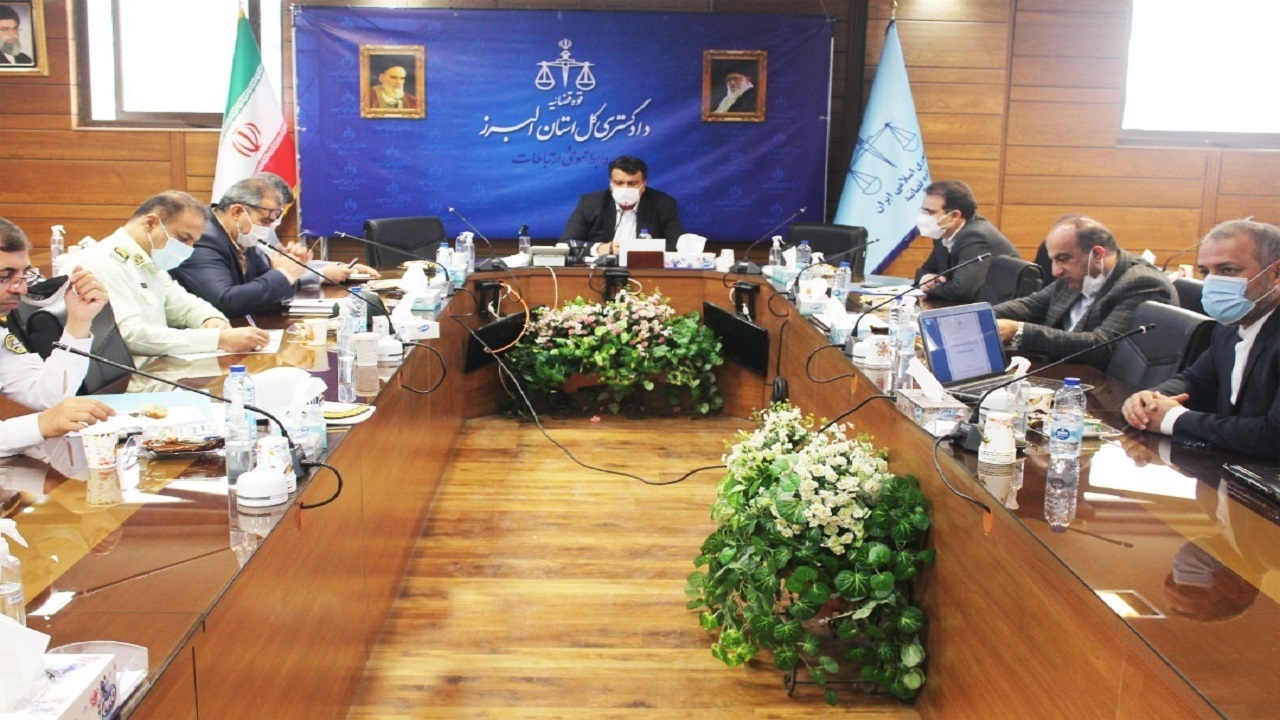 آغاز طرح پیشگیری از معضل سگ‌گردانی در البرز