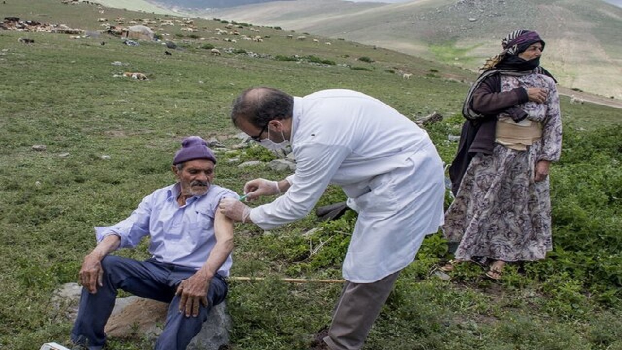واکسیناسیون ۷۰۰۰ خانوار عشایری در اصفهان