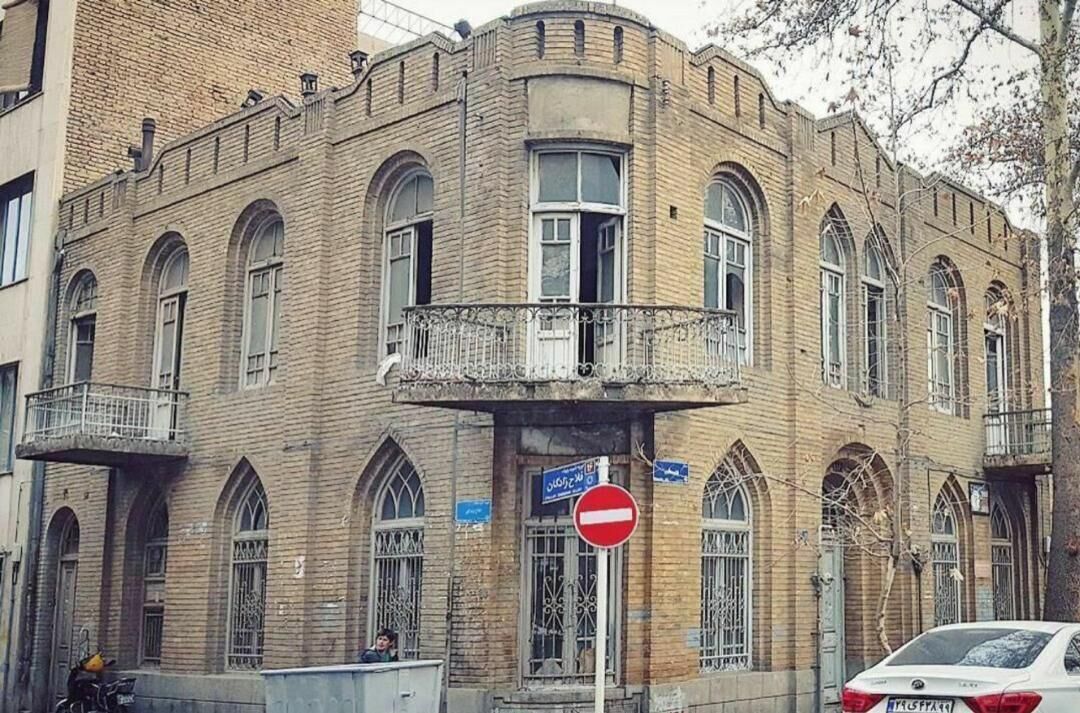 خانه متین دفتری در تهران خانه متین دفتری در تهران