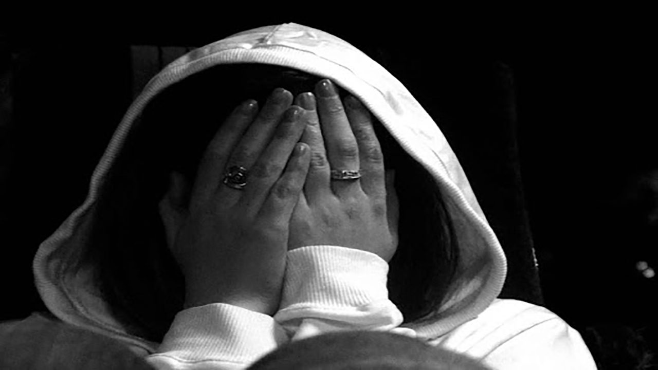 سرنوشت تلخ دختران ایرانی که به امید زندگی بهتر به ترکیه مهاجرت می‌کنند + فیلم (۱۸+)