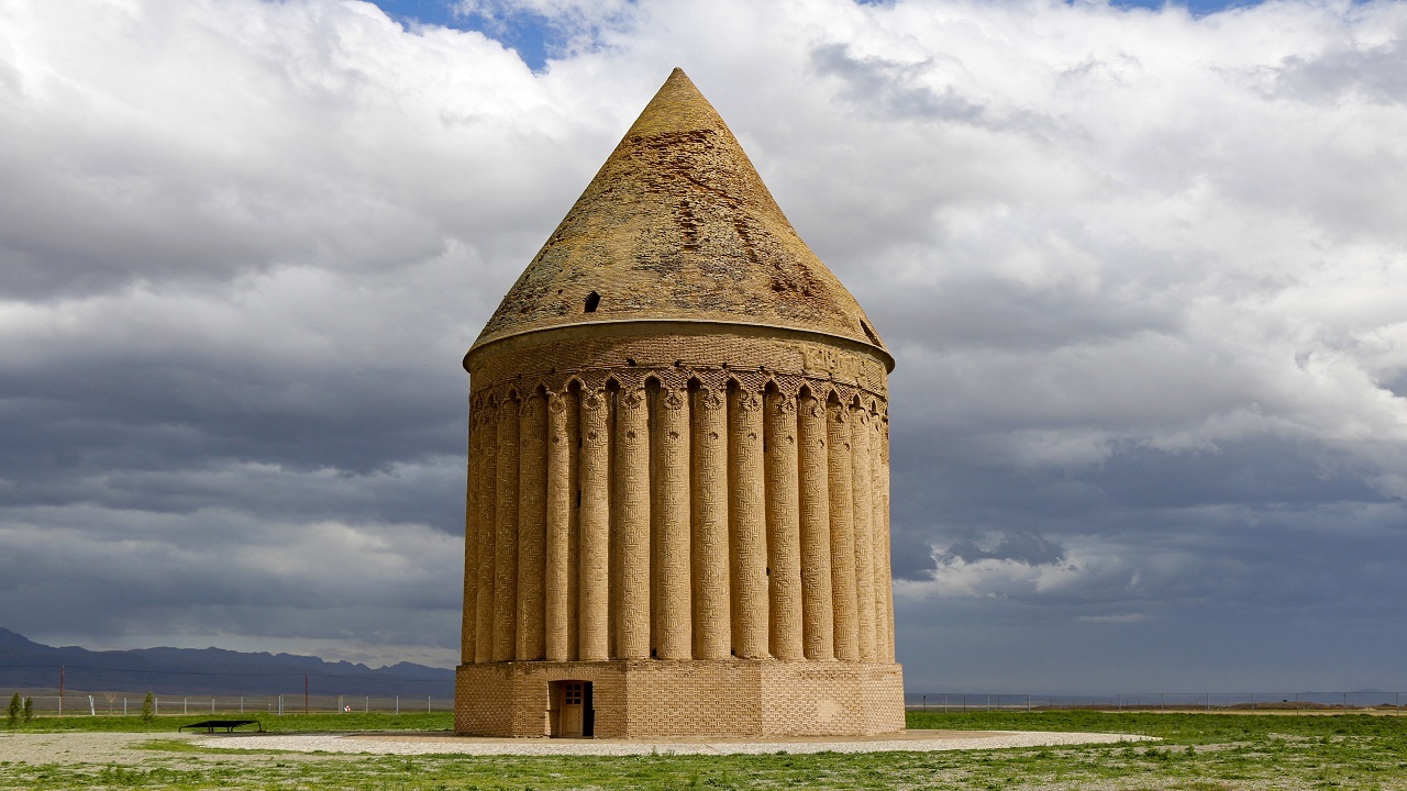 رادکان به منطقه بوم‌گردی تبدیل می‌شود