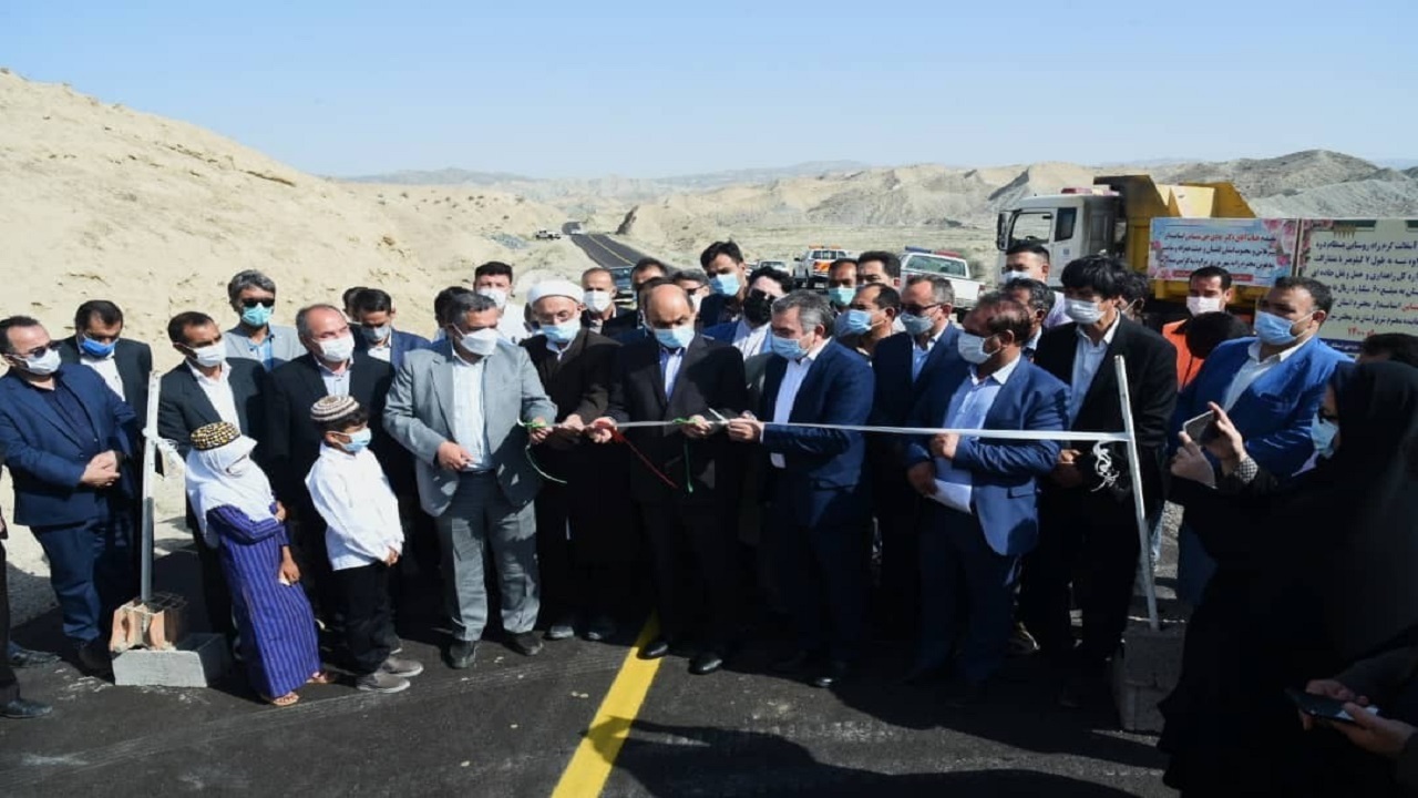 افتتاح  طرح آسفالت راه روستایی شهر مرزی گلستان/آغاز عملیات گازرسانی به ۷ روستا