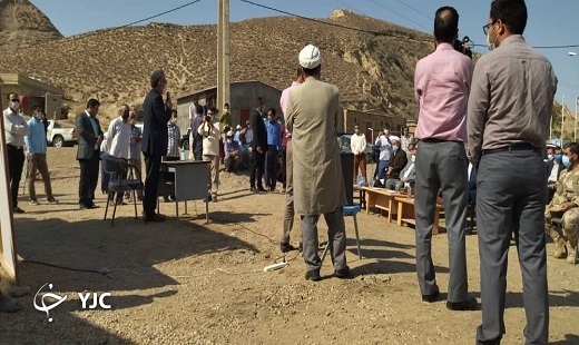 مدیران به مناطق کمتر برخوردار توجه داشته باشند