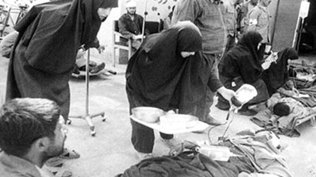 چهره زنانه دفاع مقدس/ تعداد زنان شهید، جانباز و آزاده جنگ تحمیلی چقدر است؟