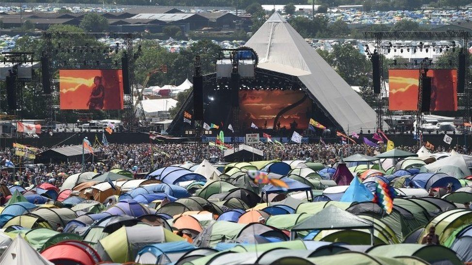 بزرگترین فستیوال بریتانیا جان مارماهی&zwnj;های نادر را می&zwnj;گیرد/مواد مخدر تماشاچیان به کام آبزیان