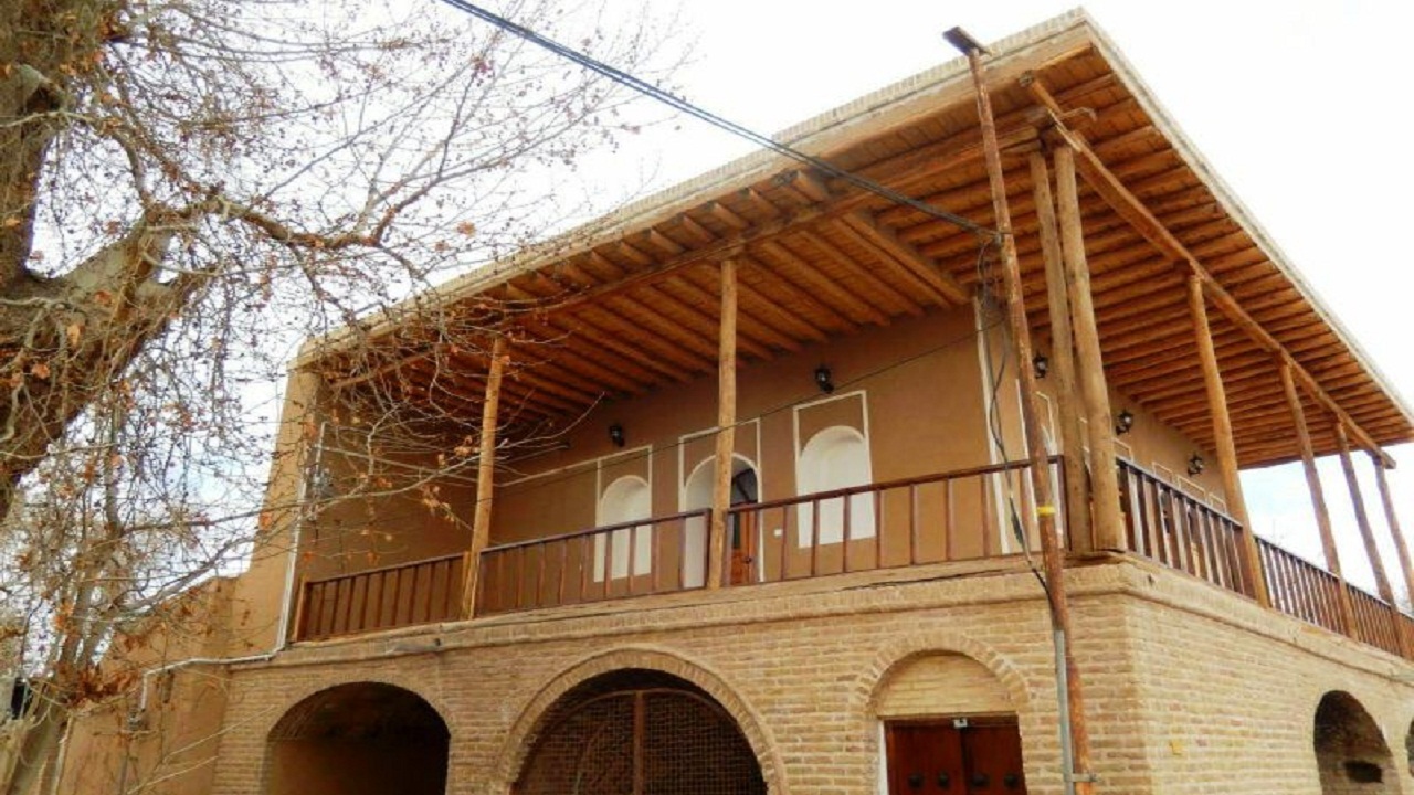 توسعه گردشگری زنجیره وحدت و صلح است