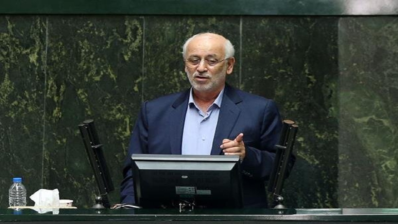 رقابت دولت و بخش خصوصی باید از بین برود/ رایزن اقتصادی نباید کارمند دولت باشد