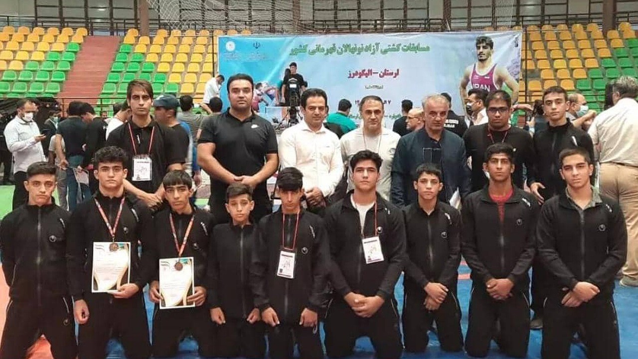 افتخار آفرینی کرمانی‌ها در مسابقات کشتی قهرمانی کشور