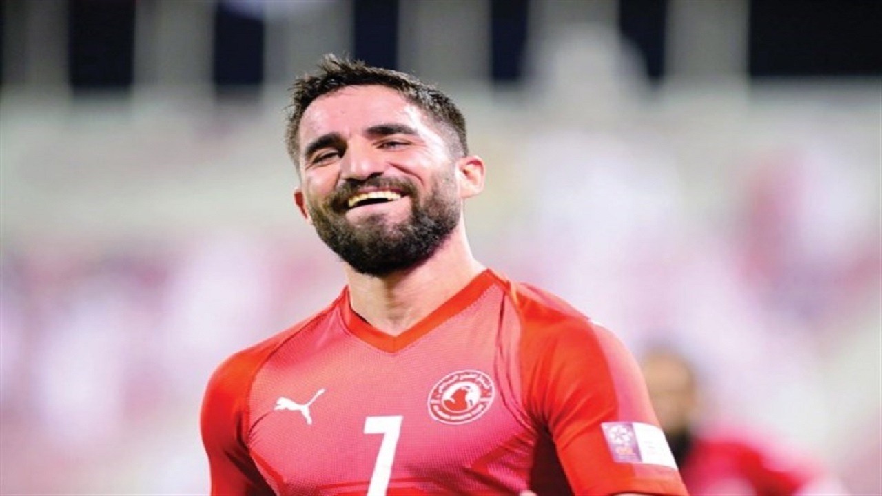 مهرداد محمدی ۶ ماه دور از میادین فوتبال
