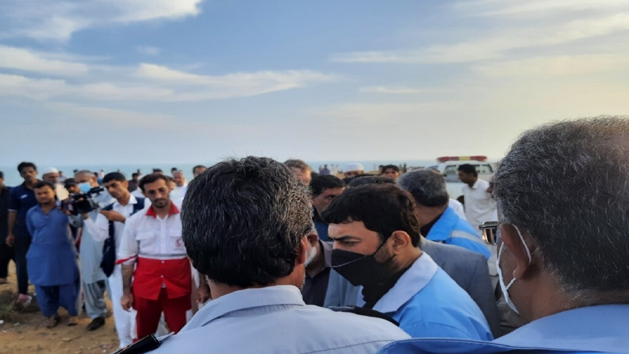 جست و جو برای یافتن صیادان مفقود شده در پسابندر دشتیاری ادامه دارد